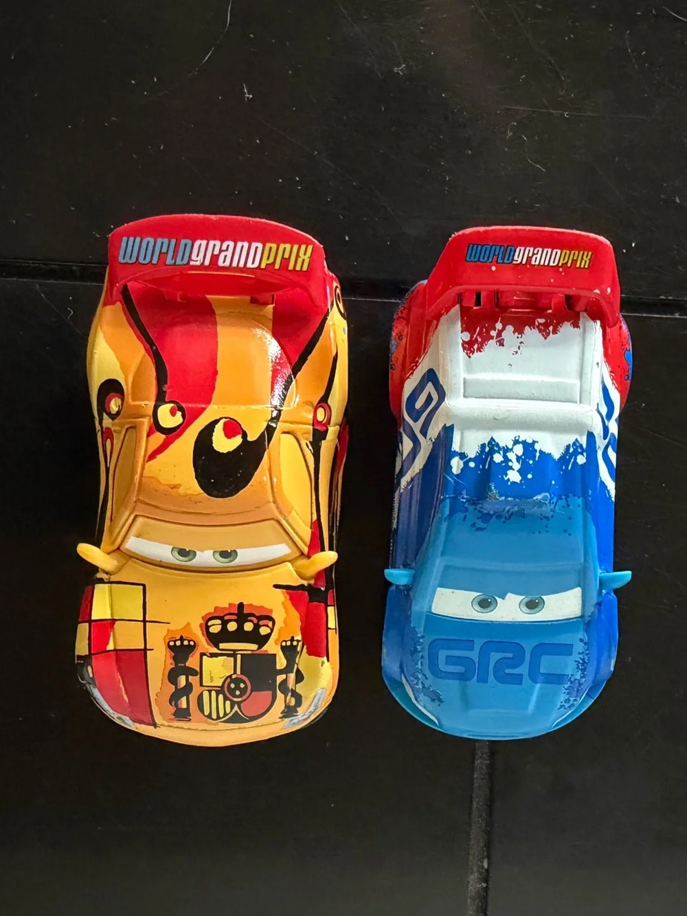 Disney Pixar Cars 2 Raoul CaRoule & Miguel Camino 1:55 diecast cars